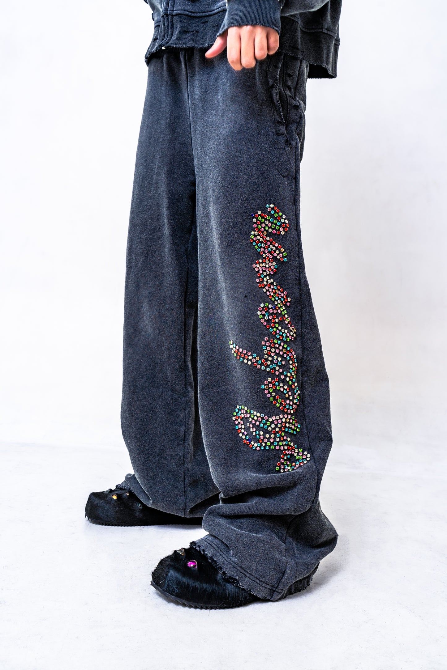 GEMSTONE SWEATPANTS